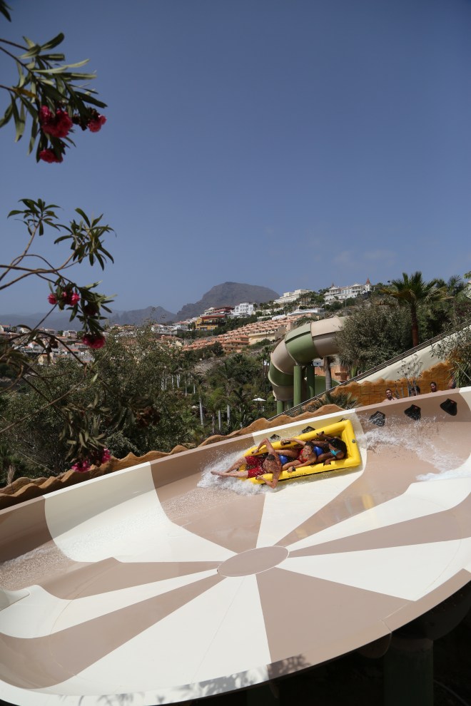 Hybrid_FlyingSAUCER-RocketBLAST_Siam-Park (15e)