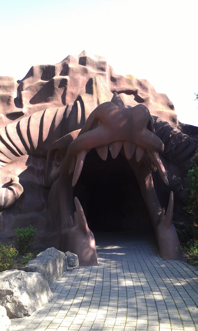 Dragon Mountain  (3)