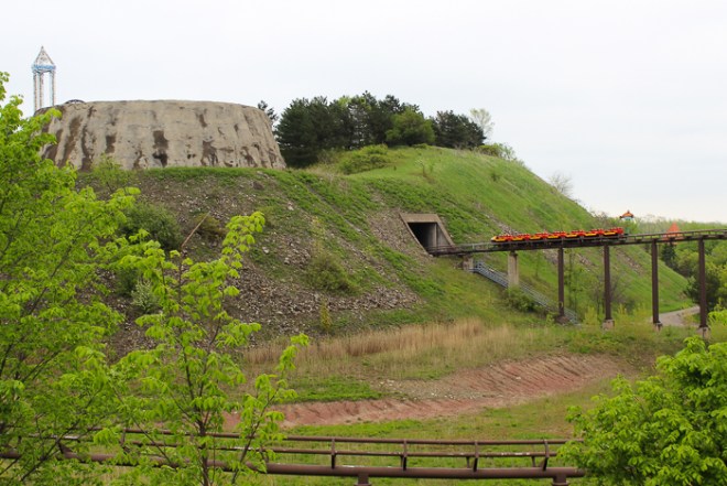 Negative-G Visits Marineland of Canada