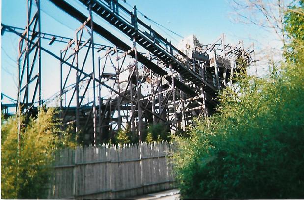 Indiana Jones et le Temple Du Peril: Part 1 of our look at Disney first Looping&nbsp;attraction