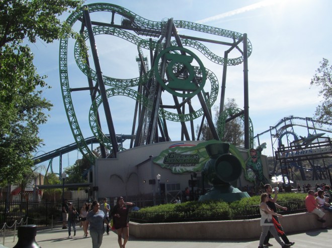 DC Universe Six Flags Magic Mountain Green Lantern