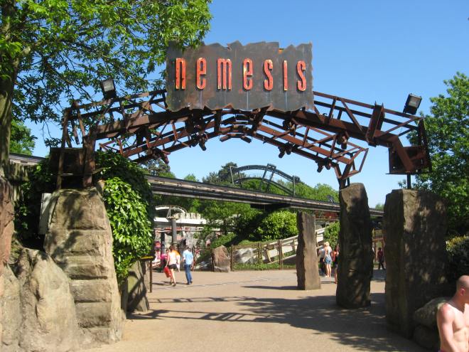 Nemesis Alton Towers (9)