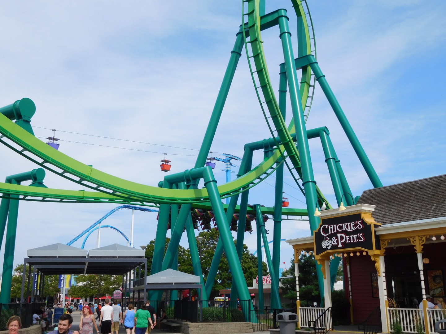 A Bird of Prey lands at Cedar Point: Part 4 of our Inverted Coaster ...