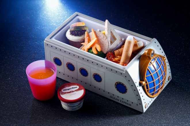 Café Ocean Kids Menu.jpg