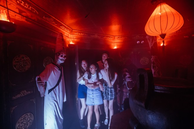 Palace of Death_04.jpg