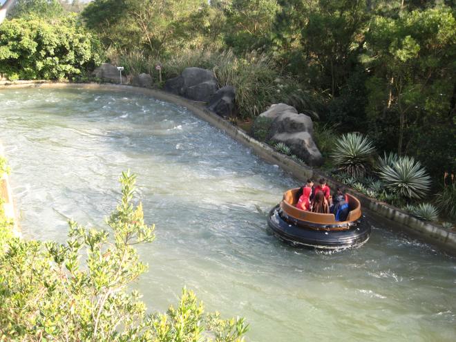 intamin-9-big-canyon-rapids-ride-leofoo-3