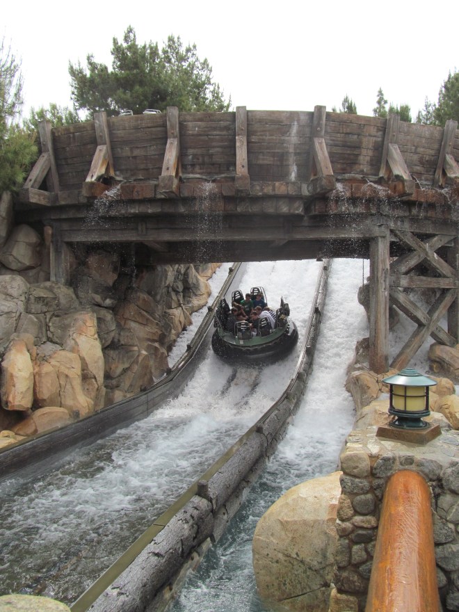 intamin-dca-grizzly-river-run-4