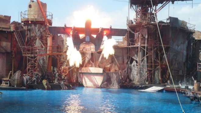 Water World Universal Studios Hollywood Flex 7