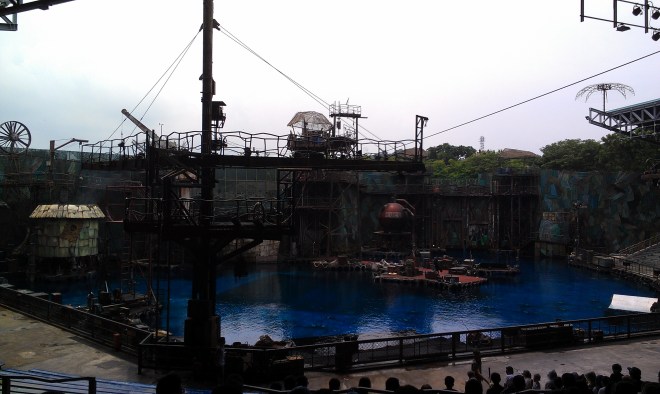Water World Universal Studios Singapore (2)