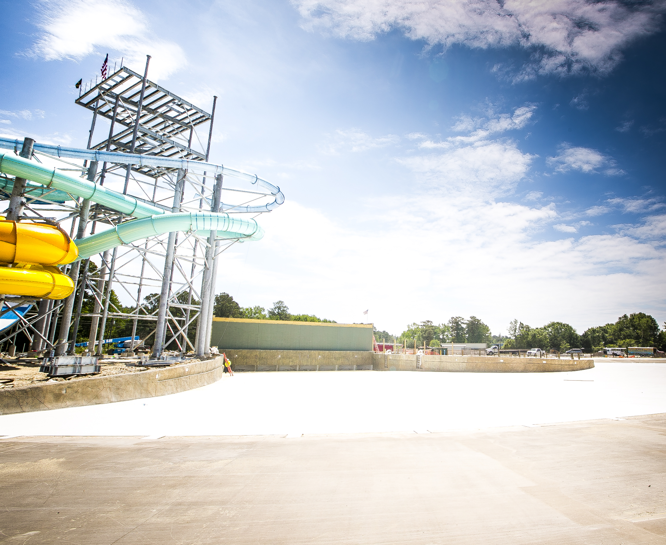 Qplex Pool A new water park in the Outer Banks and expansion at the Gaylord Palms ...