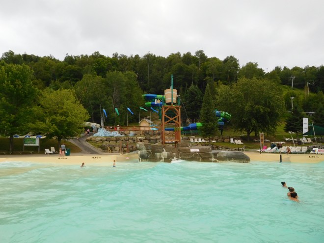 Baril Piscine a Vague