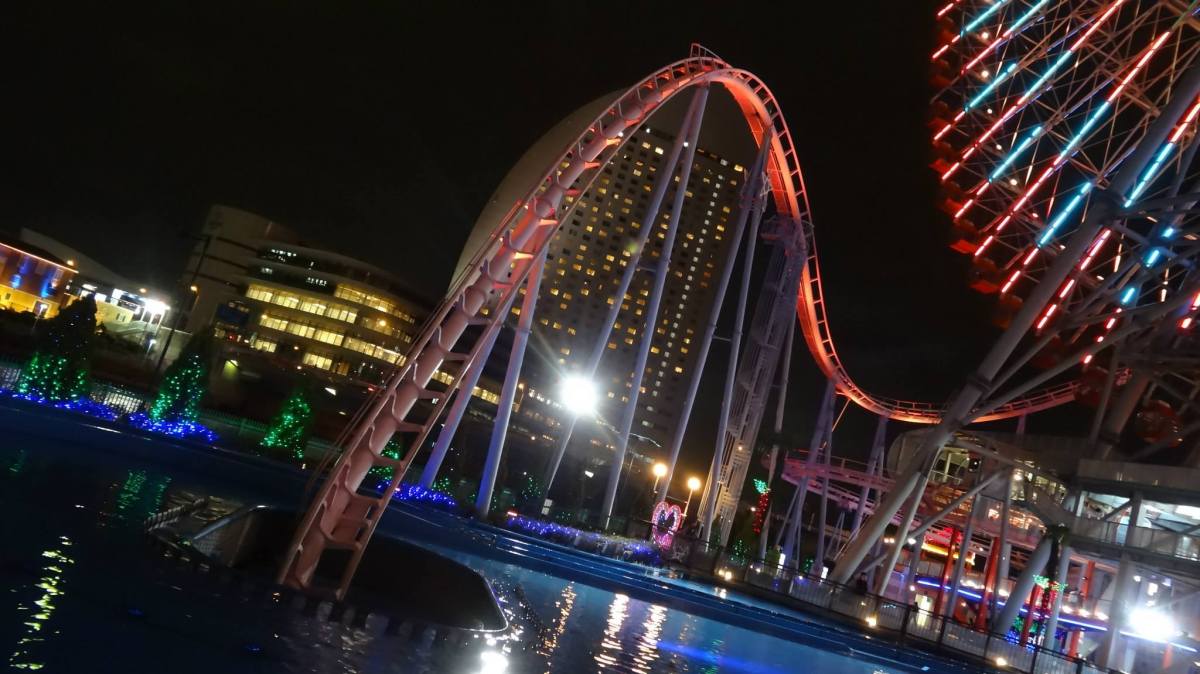 Diving Coaster Vanish! The history behind a famous social media picture. ParkVault