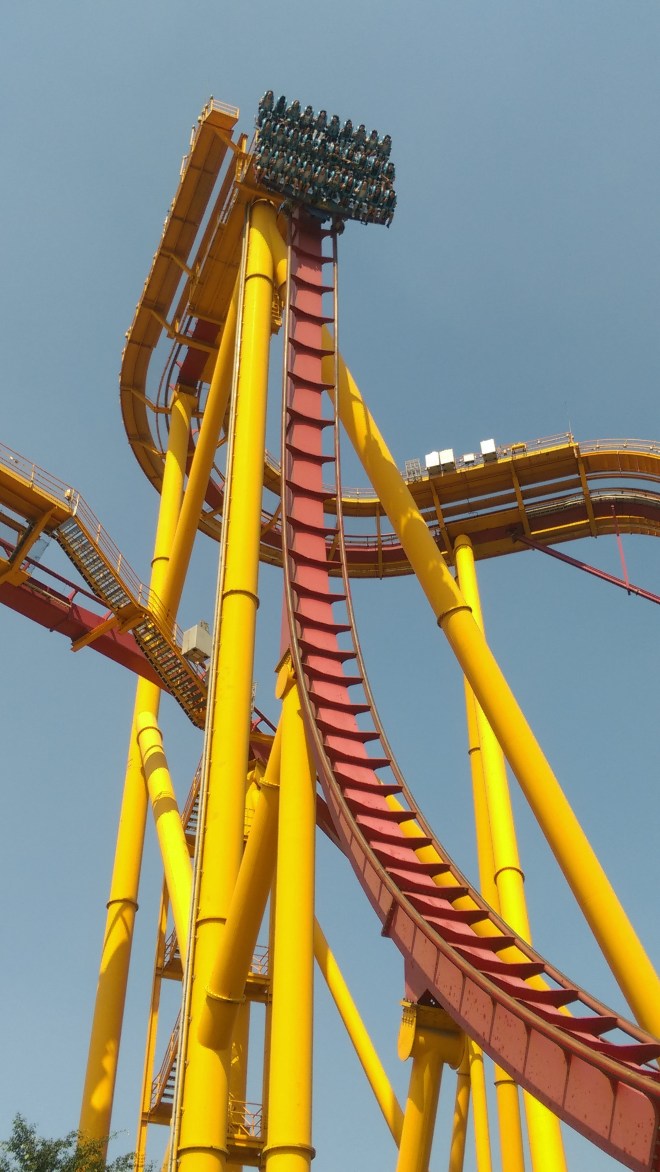 Diving Coaster Chimelong Paradise (6).jpg