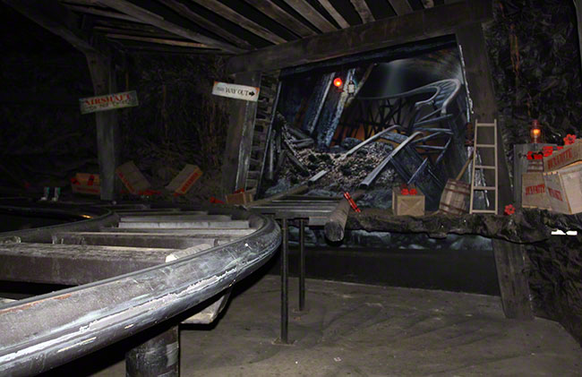 DW-8-5-10-Mystery-Mine-4