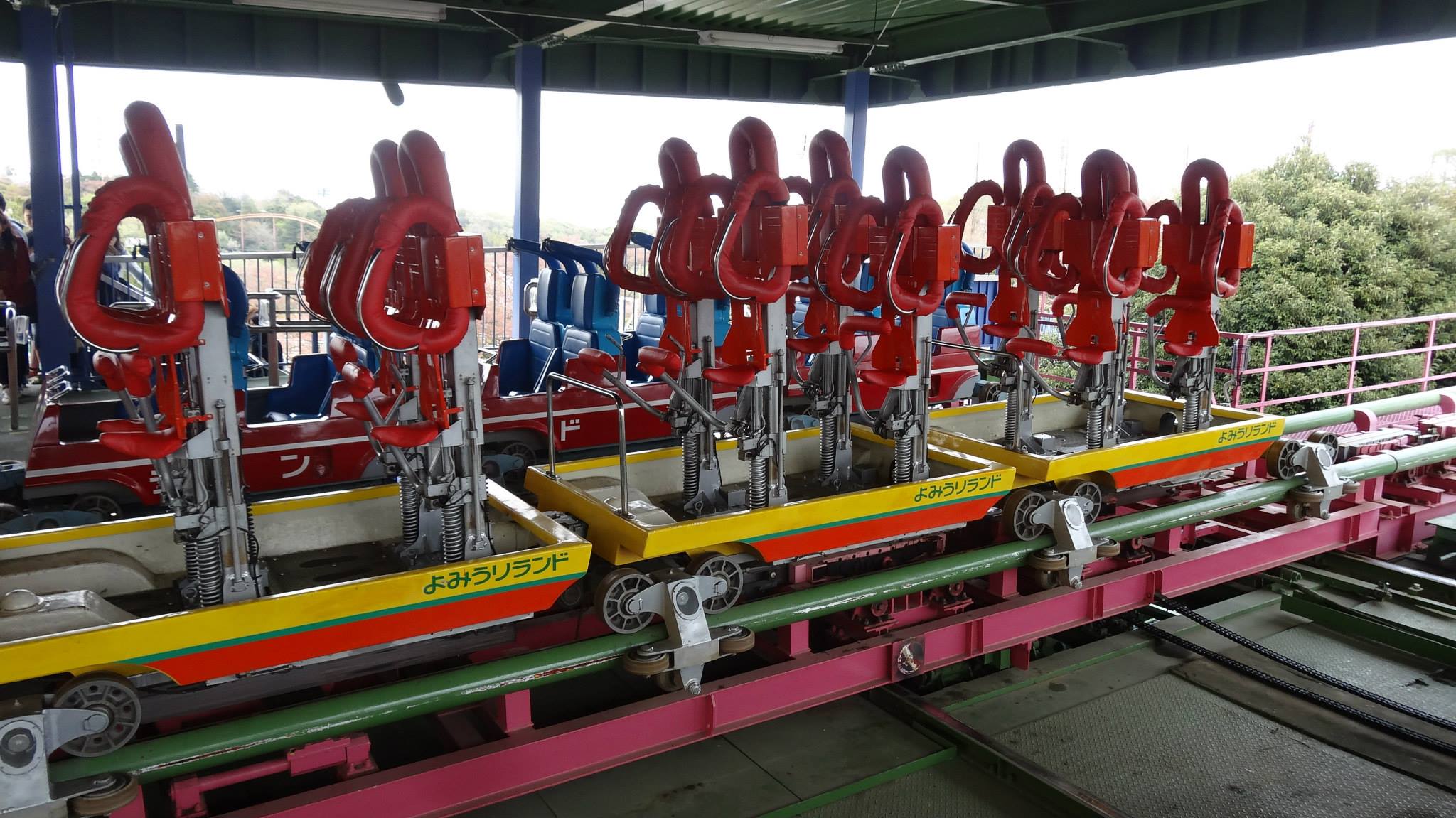 Bandit at Yomiuriland: the history behind the first Hyper Coaster ...