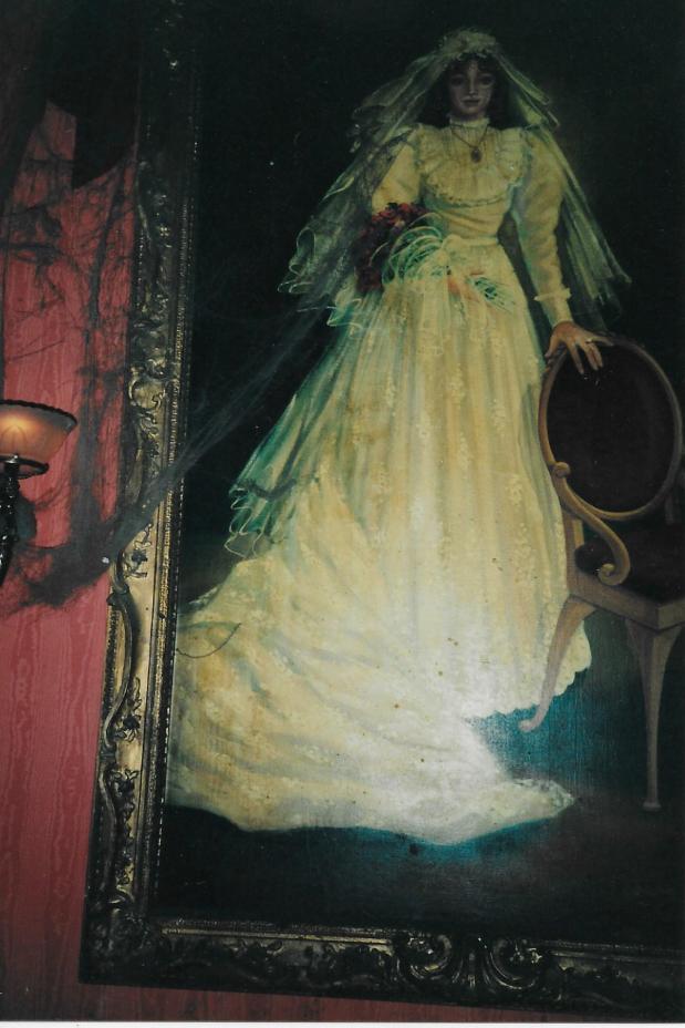 Phantom Manor: part 2 of the history of Thunder Mesa at Disneyland&nbsp;Paris