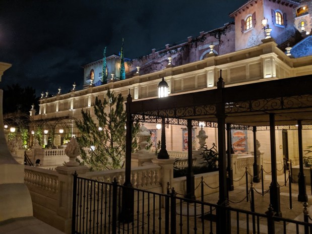 Soaring Fantastic Flight: Part 3 of our look at the Soarin’ attractions at&nbsp;Disney